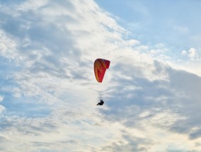 极速体育直播，当5G与算法重构观赛体验的云赛场