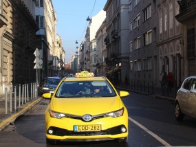 1.8元打车的网约公交车来了！城市出行成本革命开启