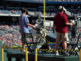 「沉浸式观赛新纪元」平田体育直播，用科技重塑体育娱乐体验