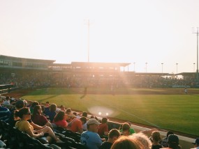 鹏城体育直播，深圳如何以云观赛重塑城市体育文化新生态