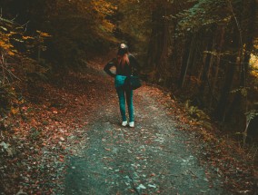 荒野林北，当赛事经济遭遇生态伦理—一场关于服装浪费的环保觉醒