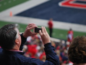 体育直播费用，数字时代的天价背后