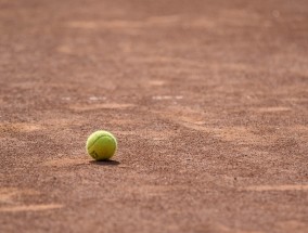 蓝鲸体育直播，网球的实时狂欢场，互动新体验