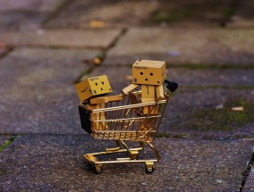 掘金腾讯体育直播，个人创作者如何分羹千亿级体育市场