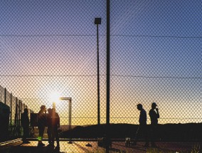 云端视角重塑体育直播，解析新一代天空体育直播设备的核心技术与应用场景