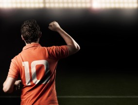 蓝鲸体育直播，实时高清足球盛宴，尽享全球赛事激情