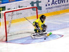 千年竞技场中的数字火炬，雅典体育直播的古今对话