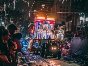 体育清仓直播，赛事狂欢新形态，库存变现新赛道