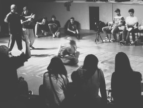 爱动体育直播，街舞者的云端舞台，汗水与梦想碰撞的狂欢之地