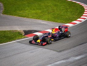 万里长城化身数字赛道，当千年文明遇见现代体育直播