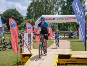 直播镜头下的乡土体育盛宴，解码乡村振兴新引擎