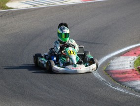 「94体育直播，沉浸式观赛新体验，点燃你的赛事激情！