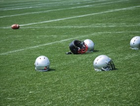 体育直播遇上卖场游戏，沉浸式体验如何重塑消费场景