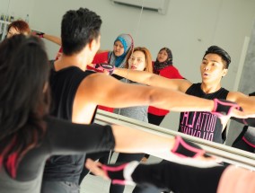 直播健身，屏幕背后的运动革命