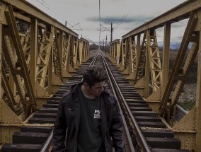 毒咒与追凶，一只狗的三年复仇之路