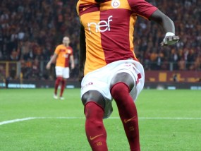 24小时不打烊！NBA直播吧24体育，球迷的天堂与体育迷的狂欢胜地