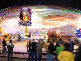 蓝鲸体育直播主播，在数据洪流中重塑体育娱乐的新人类