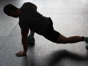 糖糖体育直播，用活力点燃你的屏幕，让每一秒都热起来！