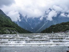 精华现在去哪旅游比较好—揭秘云南之旅的防坑攻略与推荐