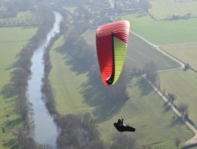 暗流涌动，黄色体育视频直播背后的社会困局