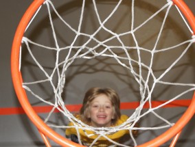 「98体育」CBA直播全攻略，沉浸式观赛新体验，篮球迷的终极指南