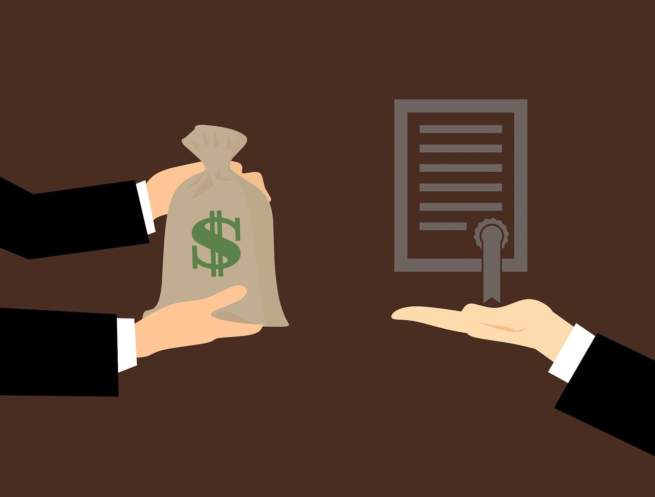 卢浮宫抢劫案嫌疑人被起诉 法院正式立案审理 卢浮宫抢劫案嫌疑人被起诉 法院正式立案审理