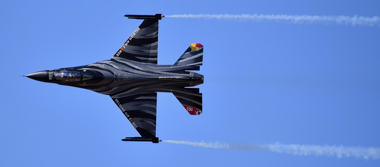 俄飞行员，要把中国战机打包带走？解码中俄航空技术合作新动向