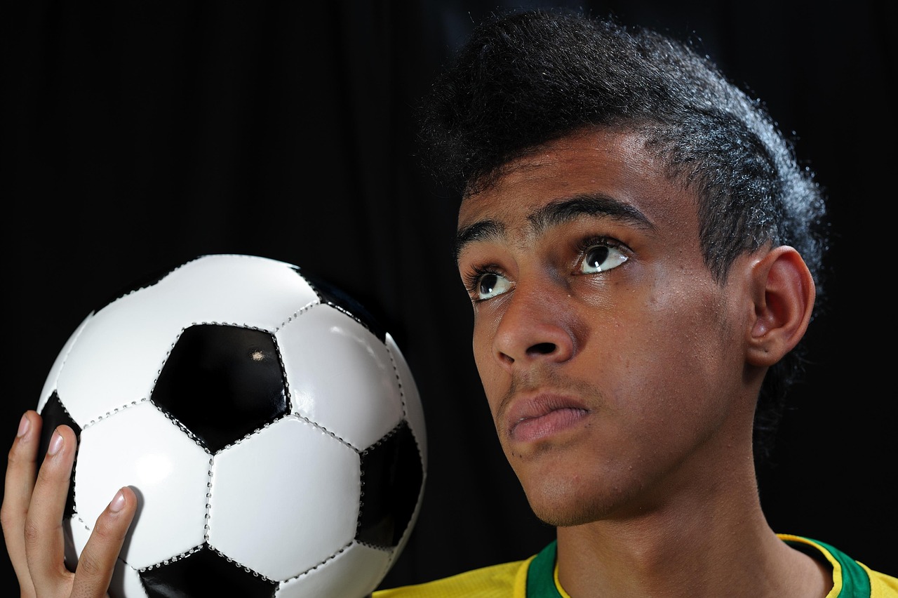 巅峰对决一触即发!搜狐体育高清直播中国女足世界杯征程,沉浸式体验绿茵巾帼风采 巅峰对决一触即发!搜狐体育高清直播中国女足世界杯征程,沉浸式体验绿茵巾帼风采