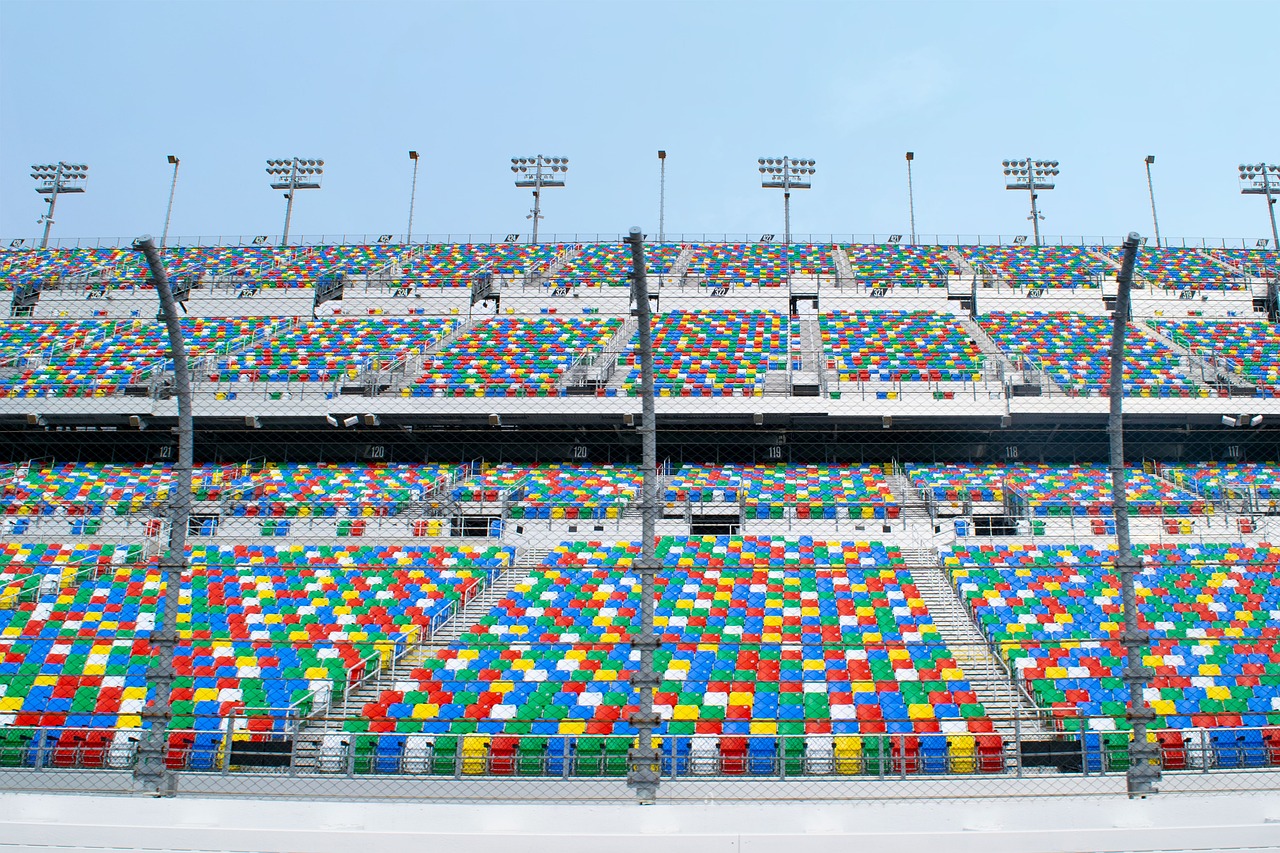 极速体育24 NBA直播全攻略，实时观赛、数据解析与互动体验升级