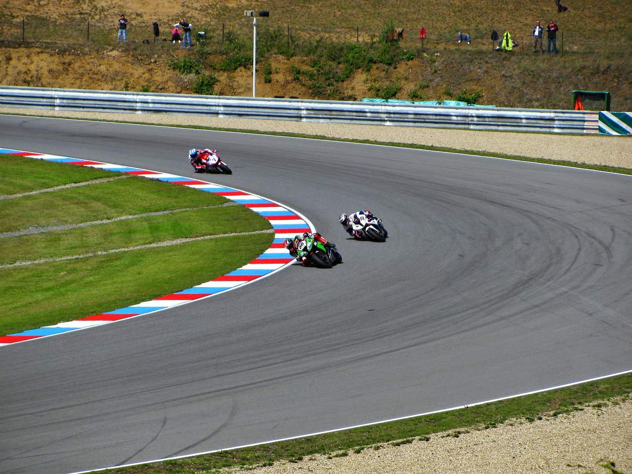 从荧屏到数据流,体育直播轨迹中的技术革命与人文变迁 从荧屏到数据流,体育直播轨迹中的技术革命与人文变迁