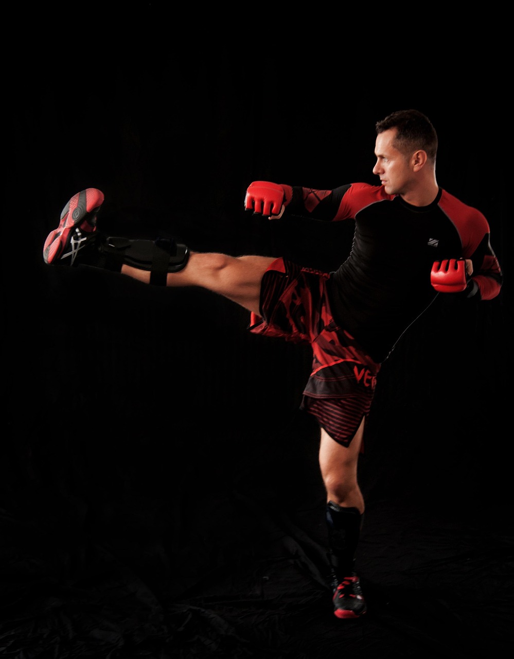 极限挑战!体育男飞机直播视频引爆全网,见证男子高空极限运动的震撼瞬间! 极限挑战!体育男飞机直播视频引爆全网,见证男子高空极限运动的震撼瞬间!