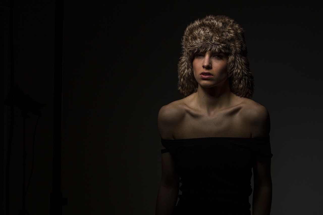 镜头外的汗水与镜头前的光芒,女性体育生直播训练背后的真实力量 镜头外的汗水与镜头前的光芒,女性体育生直播训练背后的真实力量