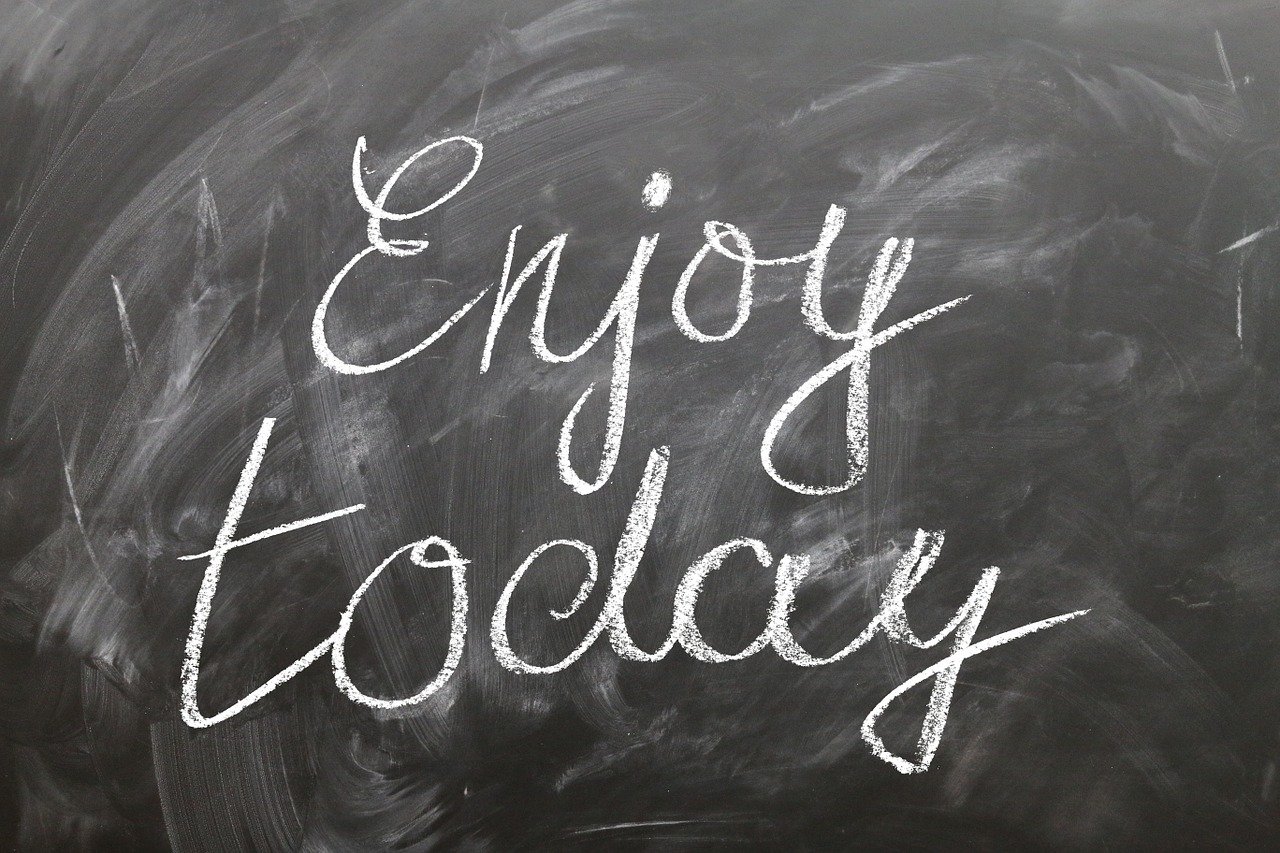 14岁作文为何看哭全网?一个初中生如何用文字击中人心的柔软之处 14岁作文为何看哭全网?一个初中生如何用文字击中人心的柔软之处