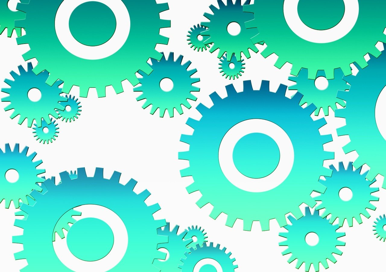 从黑白画面到实时互动，解码全球最早的体育直播软件如何重塑体育产业