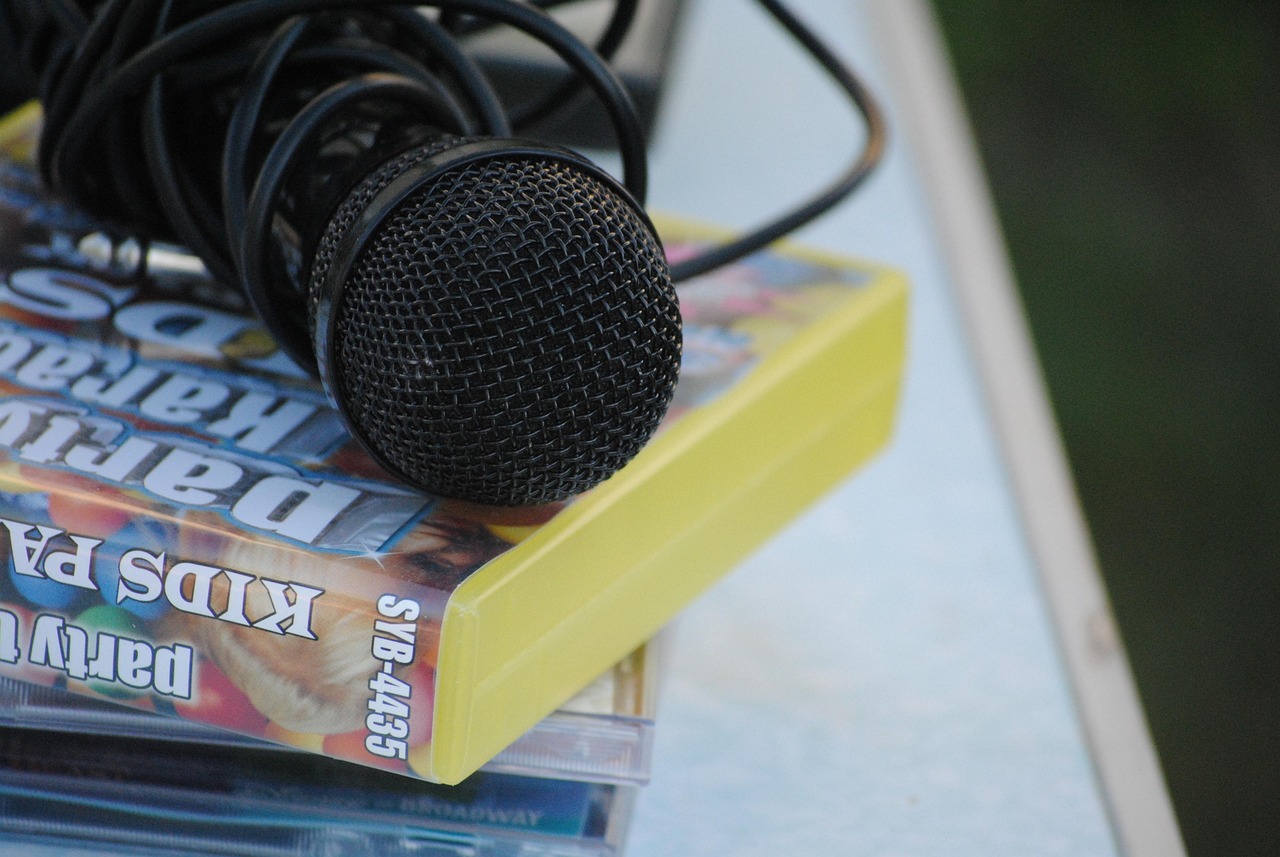 沉浸式体验,体育馆演唱会直播如何重塑音乐消费场景 沉浸式体验,体育馆演唱会直播如何重塑音乐消费场景