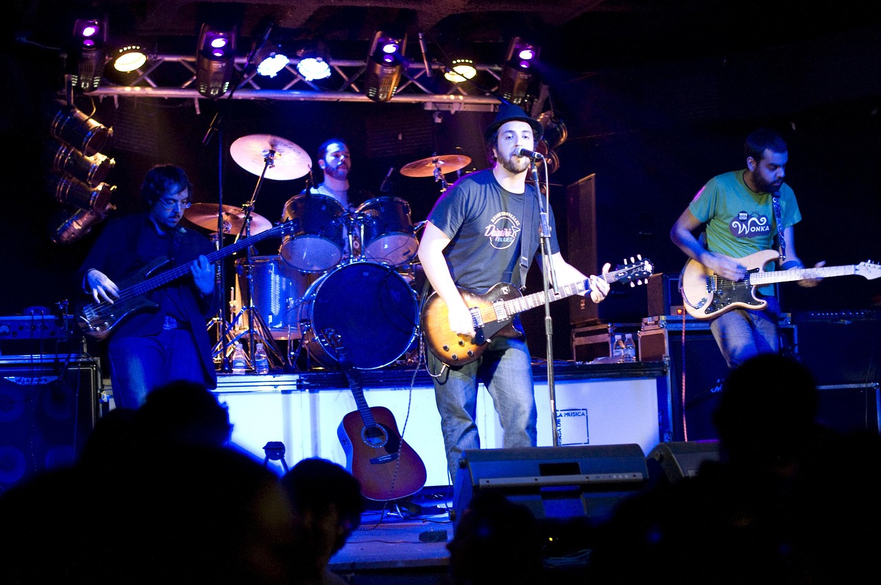 幕后英雄，体育直播导播的操控与艺术