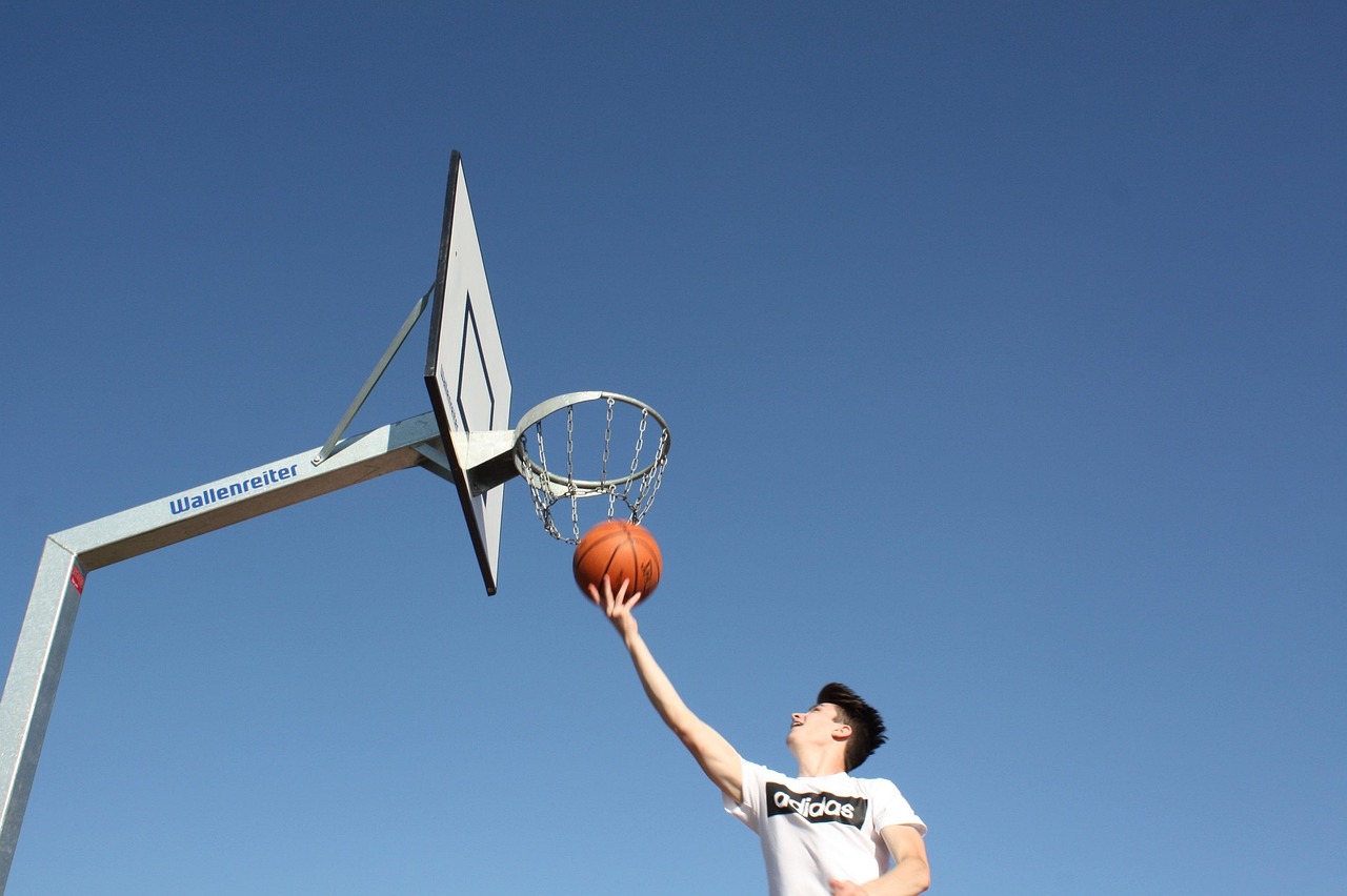 上篮体育直播,镜头下的篮球美学与竞技张力 上篮体育直播,镜头下的篮球美学与竞技张力